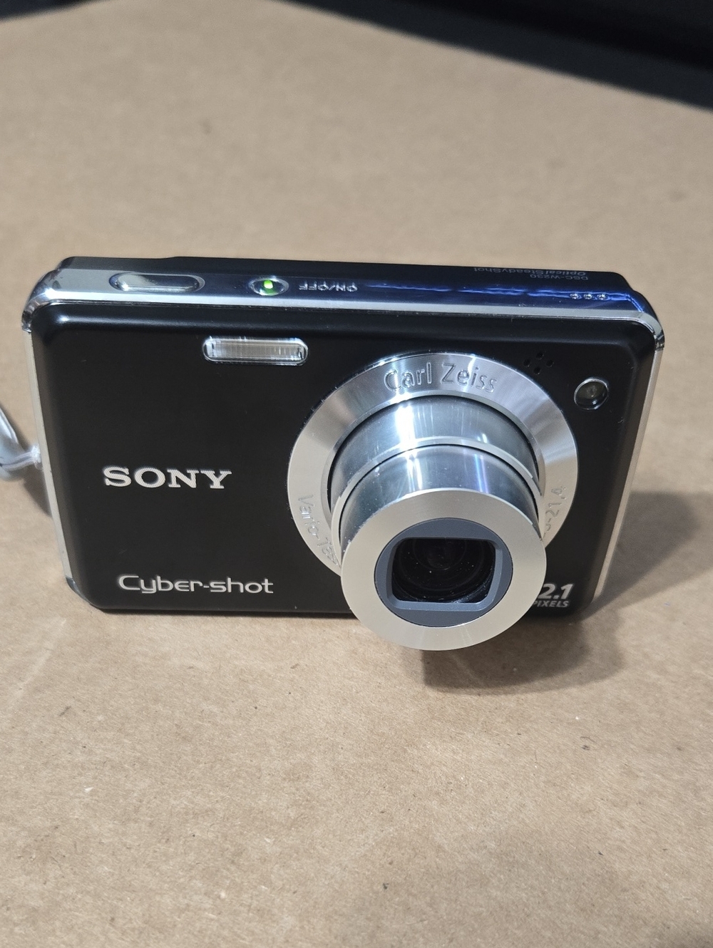 Sony Cyber-shot Compact Digital Camera DSCW230